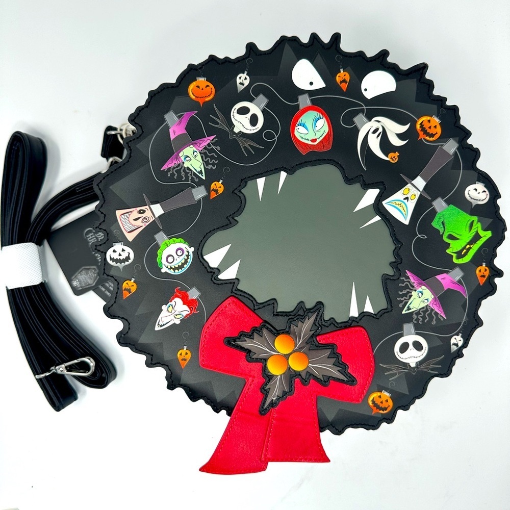 The Nightmare Before Christmas Wreath Glow-in-Dark Crossbody Purse Loungefly NWT
